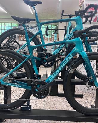 BIANCHI INFINITO PRO ULTEGRA DI2 POWERMETER
