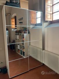 3 Mobili Ikea di due anni