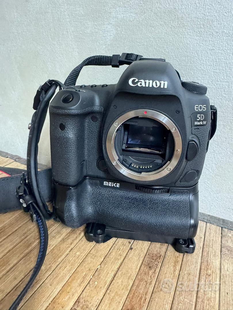 Canon eos 5 d iv con tre obiettivi - Fotografia In vendita a Roma