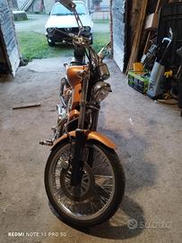 Suzuki Intruder 750cc
