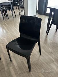 Sedie tavoli e divani