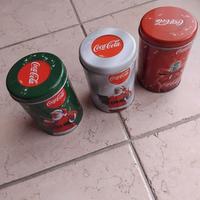 Scatole di latta natalizie 