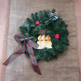 Ghirlanda natalizia per porta