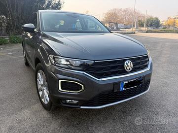 Volkswagen T-Roc 2.0 TDI 150 CV 4MOTION anno 2020