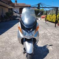 Suzuki AN Burgman 250 - 2004