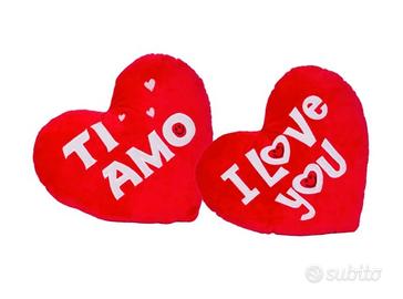 San valentino Cuscino Peluche forma di Cuore Rosso