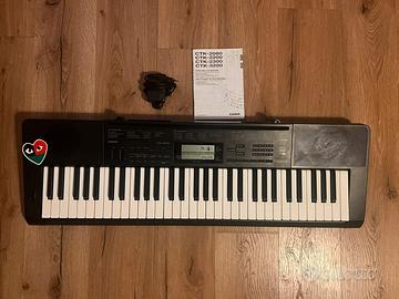 Casio CTK-3200 + Borsa + Alimentatore e Manuale