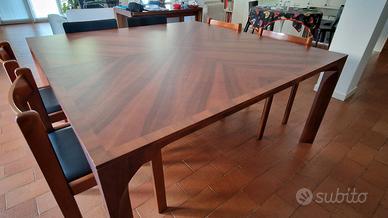tavolo soggiorno legno noce fiammato 160 x 160 cm
