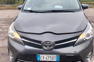🚗 Toyota Verso 1.6 D-4D 