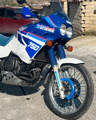 Yamaha xtz 750