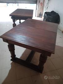 Tavolo antico allungabile in noce chiaro  '900