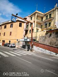 Trilocale con entrata indipendente