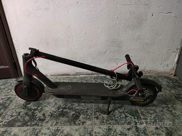 monopattino elettrico Xiaomi 