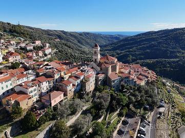 RUSTICO A PIETRABRUNA