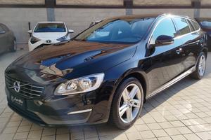 Volvo V60 D4 Geartronic Summum