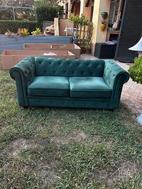 Divano chesterfield velluto