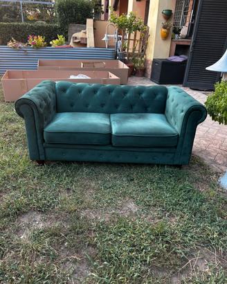 Divano chesterfield velluto