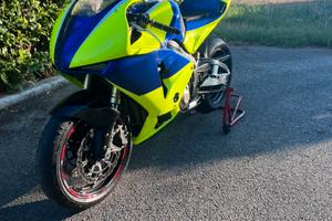 HONDA CBR 600 RR PRONTO PISTA