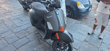 piaggio vespa 300 gts