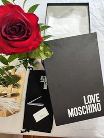 Scatola originale LOVE MOSCHINO