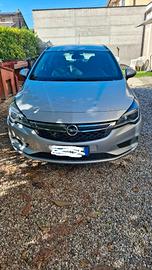Opel Astra 1.6 CDTI