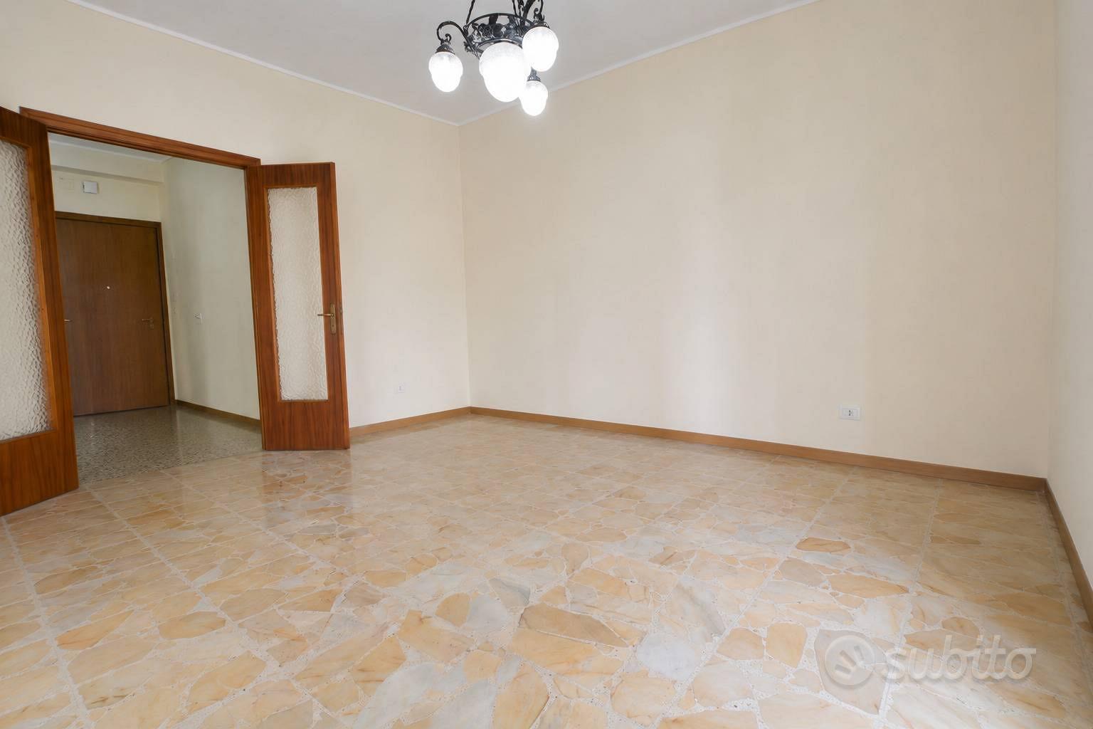 Appartamento – Cagliari, Quartiere del Sole - Vista 4