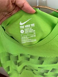 T-shirt NIKE Tee