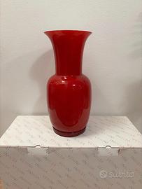 Vaso Opalino Rosso Grande Venini vetro di Murano