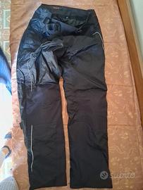 pantaloni per moto