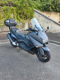 Yamaha T-Max 530 (2012) – Solo 18.500 km
