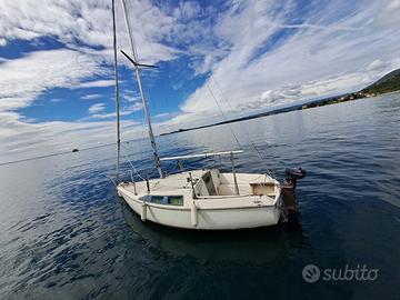 Barca a vela Alpa A19