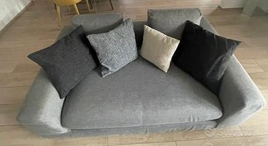 2 divani Ditre Italia