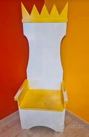TRONO IN LEGNO
