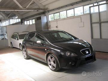 SEAT Leon 2.0 TDI DPF FR