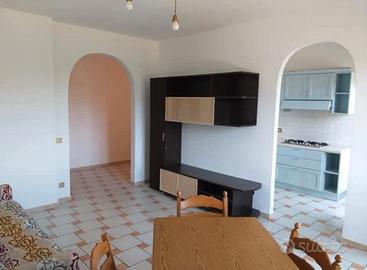 Secondo piano con ascensore e posto auto