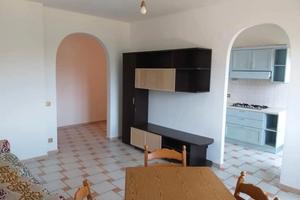 Secondo piano con ascensore e posto auto