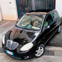 lancia Ypsilon 1.3 Multijet 