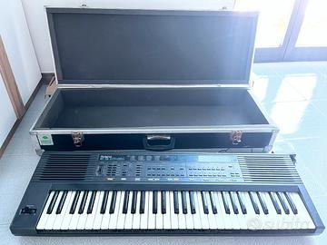 Pianola Roland E-5