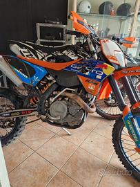 Motocross ktm  enduro 450 sxf Targata.