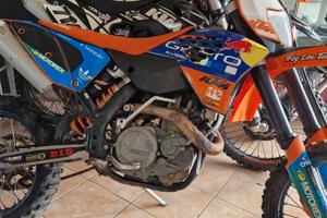 Motocross ktm  enduro 450 sxf Targata.