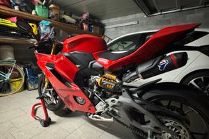 Panigale V2S