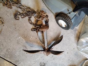 Ancora 5kg 10- Ancora 8 kg + 50M di corda 40