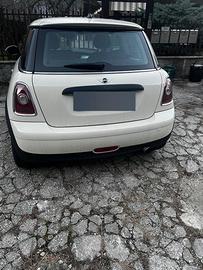 Automobile a benzina