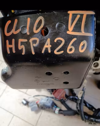 Motore renault Clio 2025 20.000km hybrid h5pa260