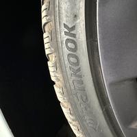 N.4 gomme Hankook invern.Evo 3 mis. 235/35/20 92 W