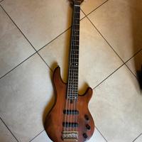 Basso 5 corde Yamaha BB N5