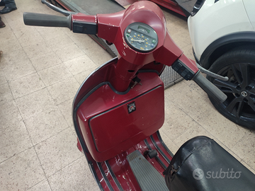 Vespa px 125 arcobaleno ?