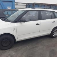 Skoda Fabia SW 1.6 Td per ricambi