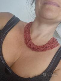 Collana multifilo scollo a cascata  