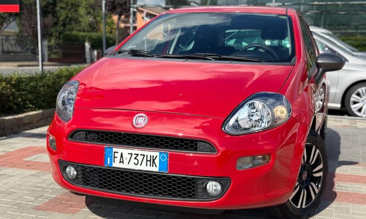 Fiat Punto 1.2 69CV 5P Young EURO 6*UNICO PROP